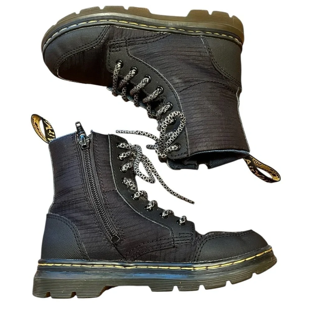 Dr. Martens Junior Combs Utility Boots Size 13 (Youth Kids)